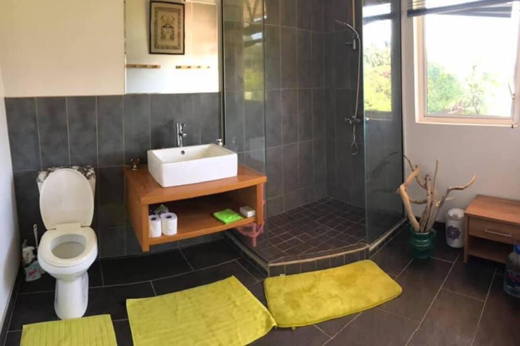 Te Mana Lodge Taravao Buitenkant foto